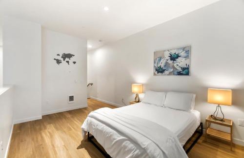 Downtown Apartamento | Urban Loft, Redmond Core - 92 Walkscore!