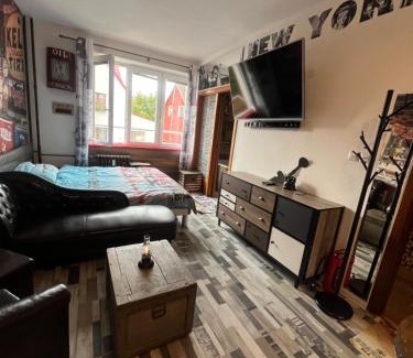 Kynsperk nad Ohri Apartamento | Urban Loft Vibes