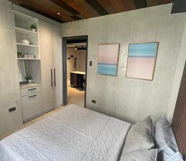 Bacolod Apartamento | Urban Luxe Oasis