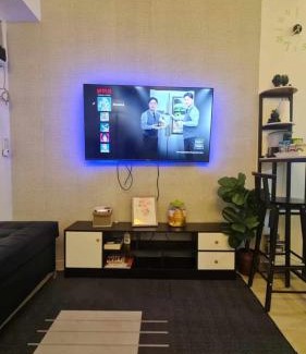 Ugong Apartamento | Urban Metro Escape in Pasig City