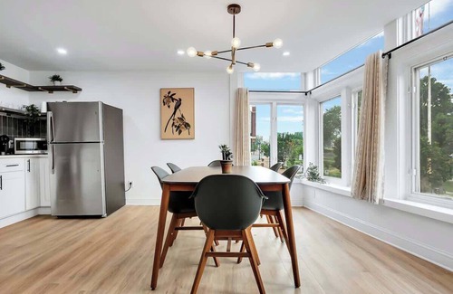 Seward Place Apartamento | Urban Nest #5 | Penthouse Suite with Skyline Views