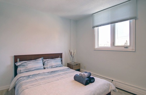 Kensington Apartamento | URBAN NEST Entire Cozy condo in trendy Kensington