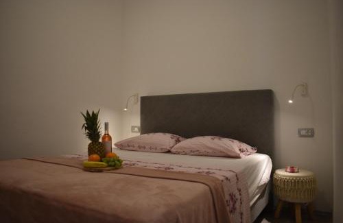 Bacvice Apartamento | Urban Nest Lazarica - Cozy Apartment Near Beach & Center