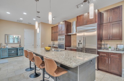Downtown Casa | Urban Oasis- Downtown SRQ Luxury Pool Home!