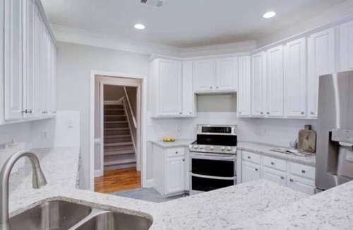 Atlanta Casa | Urban Oasis: Luxe 4BR in Cascade