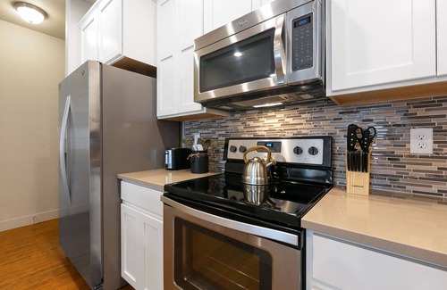Old Town North Casa | Urban Oasis near Breweries & Old Town - Free Bikes