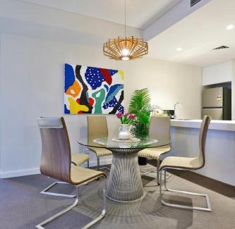 Darling Harbour Apartamento | Urban Oasis Residence - Views · Parking · Ease