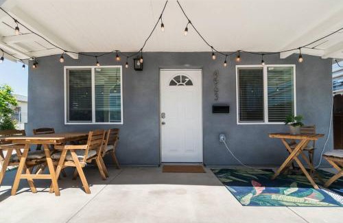 Talmadge Casa | Urban Oasis: San Diego Bungalow Escape