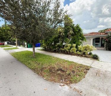 Flagami Apartamento | Urban Oasis Studio, Miami near Coral Gables #5