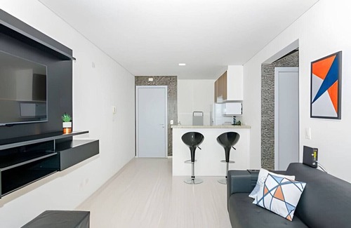 Bigorrilho Apartamento | Two bedrooms, beautiful, garage, Condomínio Clube Sky