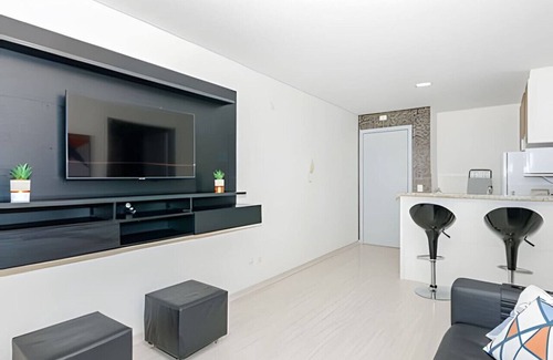 Bigorrilho Apartamento | Two bedrooms, beautiful, garage, Condomínio Clube Sky