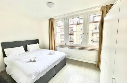 Sihlfeld Apartamento | Urban Oasis with Queen Bed and View BE-18