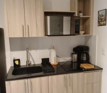Zona 10 Apartamento | Urban One Bedroom Apartment zone 10 with parking and balcony