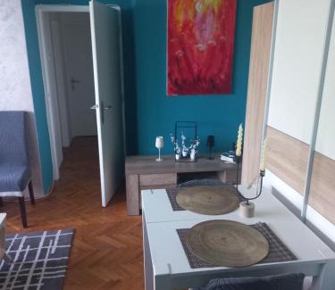 Zvezdara Apartamento | Urban Panorama
