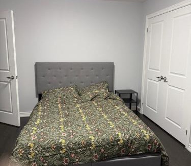 Whitby Casa | Urban Retreat 4BR