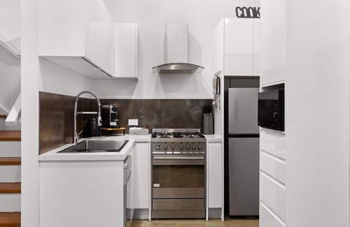 Stockton Apartamento | Urban Retreat 700m to Little Beach