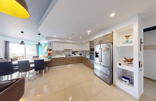 Ta' Giorni Apartamento | Urban Retreat Family Apartment with BBQ