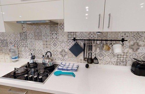 Ta' Giorni Apartamento | Urban Retreat Family Apartment with BBQ