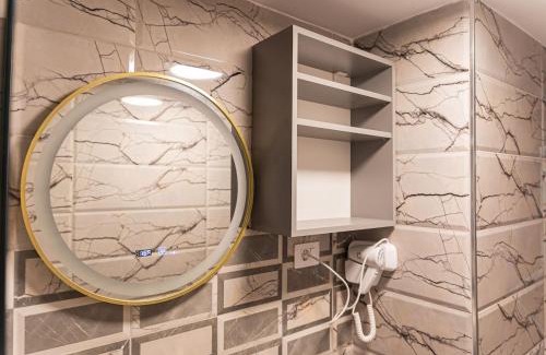 Onesti Apartamento | Urban Retreat