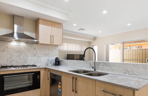 St James Casa | Urban Retreat @ SJ