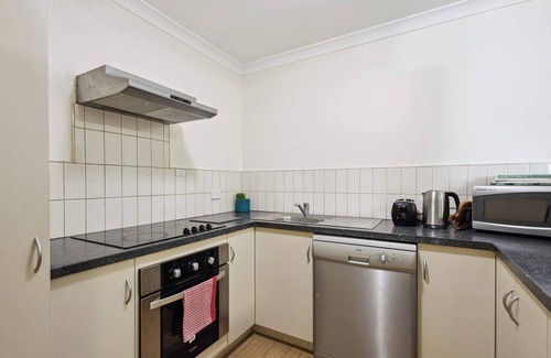 Northbridge Apartamento | Urban Serenity 2 Bedroom Apt with Stunning Views