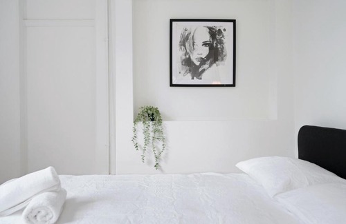 Ultimo Casa | Urban Stay Central Convenience on Broadway Ultimo