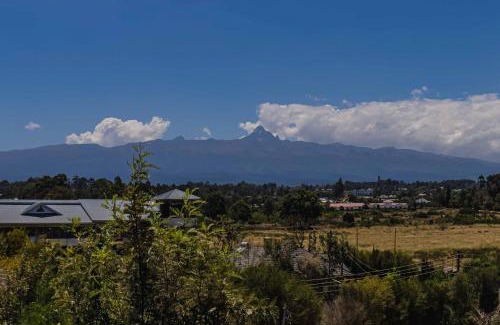 Nanyuki Apartamento | Urban suites 2 bedroom Master ensuite holiday rental nanyuki
