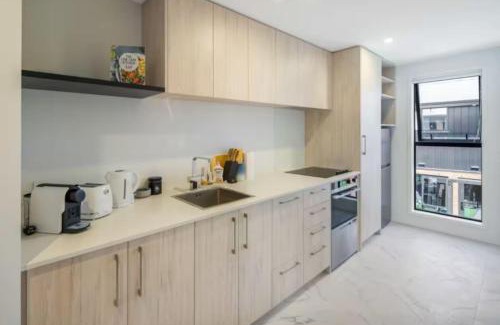 Lower Hutt Casa | Urban Taita Nest