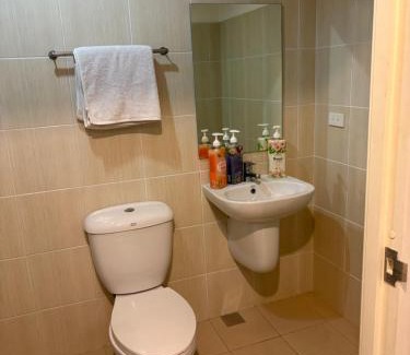 Ermita Apartamento | UrbanhavenCozyFamilybedroom