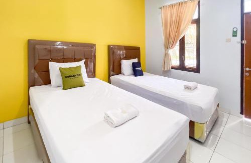 Bintuhan Hotel | Urbanview Hotel Grand Seven One Kaur