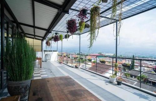 Oro Oro Ombo Casa | Urbanview Hotel Omah Anin Batu by RedDoorz