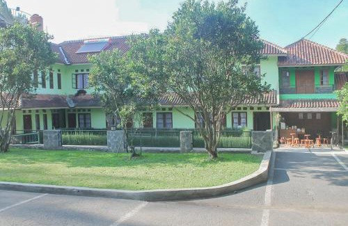 Lembang Hotel | Urbanview Hotel Syariah Graha Atmadja Lembang by RedDoorz