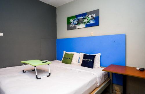 Klaten Hotel | Urbanview Hotel Syariah Prambanan by RedDoorz