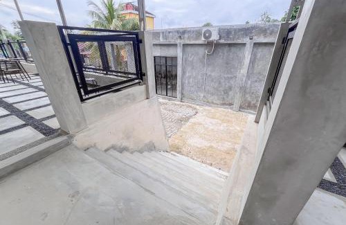 Kalimantan Casa | Urbanview Syariah Nawasena Guest House IKN