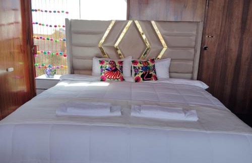Puno Cabina | Uros encantos del titikaka lodge