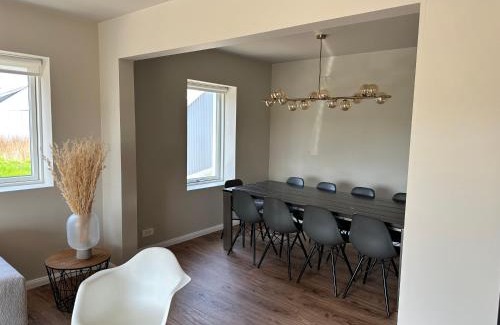 Villingaholt Casa | Urriðafoss Waterfall Apartment
