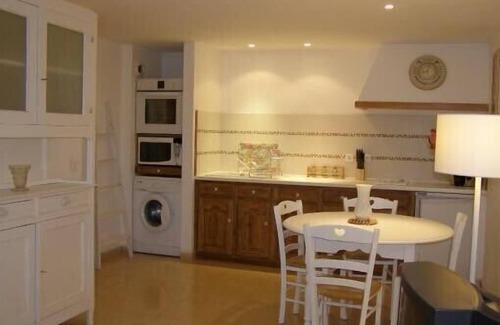 Behobie Apartamento | Urrugne, apartamento T2 muy bien situado en zona tranquila.