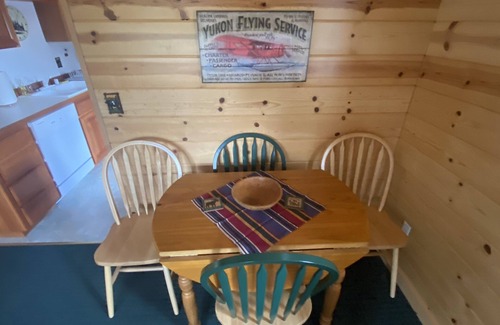 McKinley Park Casa | Log House on Denali Airstrip at Mile Post 229.5 of the Parks Highway.