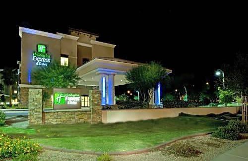 Glendale Sports and Entertainment District Hotel | Holiday Inn Express & Suites Phoenix Glendale Dist, an IHG Hotel
