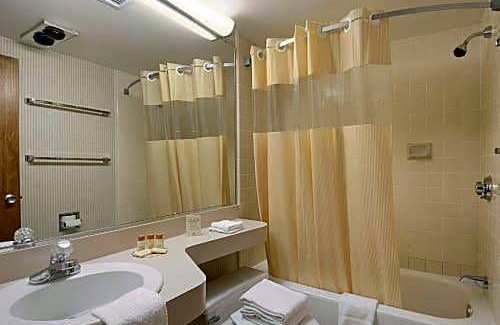 Northwest Colorado Springs Hotel | Days Inn by Wyndham Colorado Springs/Garden of the Gods