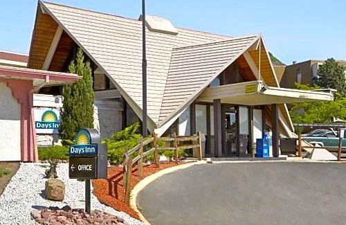 Northwest Colorado Springs Hotel | Days Inn by Wyndham Colorado Springs/Garden of the Gods