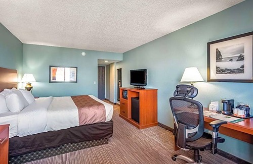 West Colorado Springs Hotel | Hotel de 3 estrellas ∙ Quality Inn & Suites Garden Of The Gods