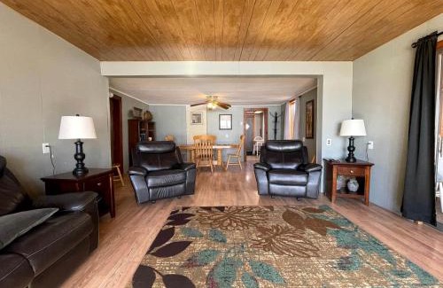 Portage Lake Casa | Embrace Nature in this Breathtaking Cottage in Portage Lake, Maine