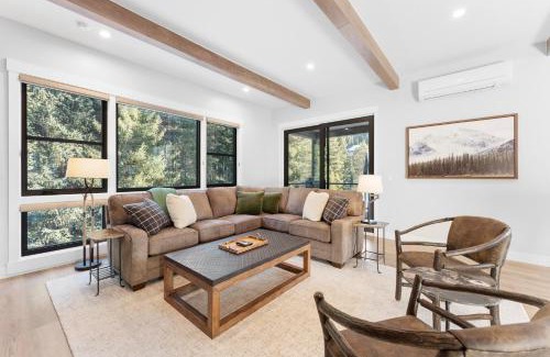 River Run Villa | Alcove 77 by Summit County Mountain Retreats