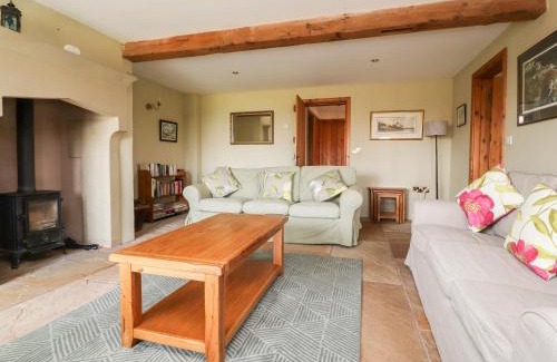 Fourstones Near Bentham Casa | Usherwoods Dairy