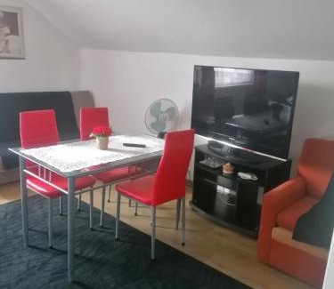 Zgierz Casa | USTRONIE