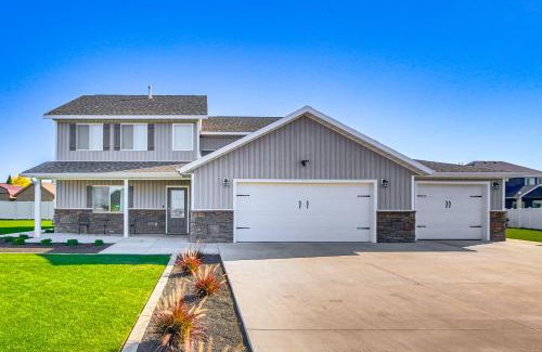 Nibley Casa | Utah Retreat with Patio, Gas Grill and Mountain Views!
