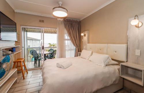Manaba Beach Apartamento | Uvongo Chalet 11