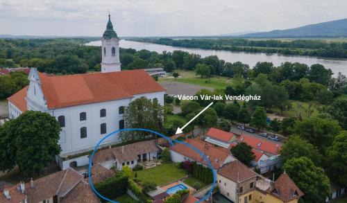 Vac Casa | Vácon Vár-lak Vendégház/Bird Nest Vác