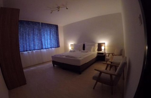 Siofok Apartamento | VÁRLAK VENDÉGHÁZ Apartman 1